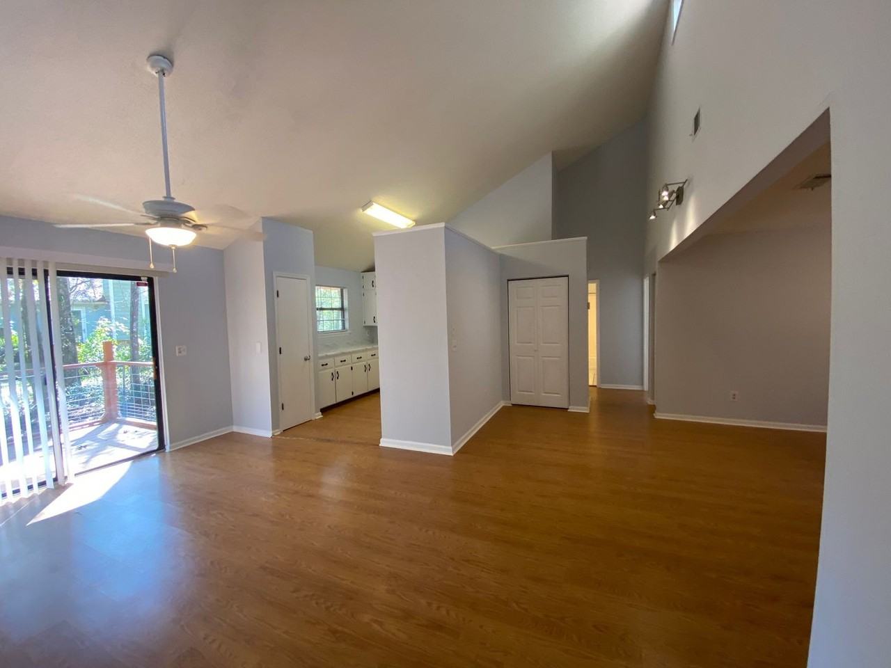 3154 Folsom Rd - Photo 3 of 25