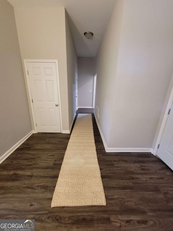 380 Glendale Rd - Photo 3 of 14