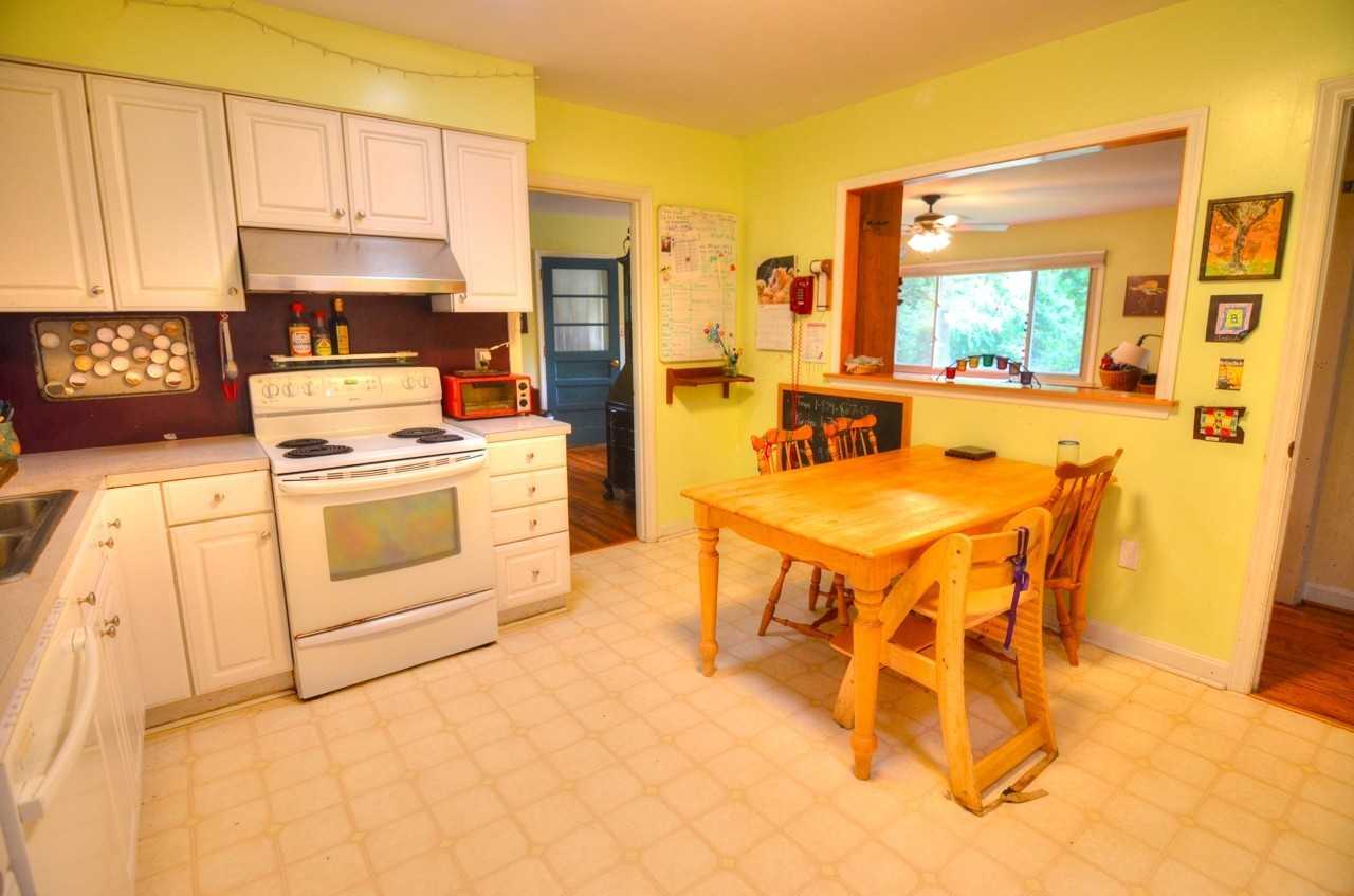 6220 Mount Hermon Church Rd - Photo 4 of 15