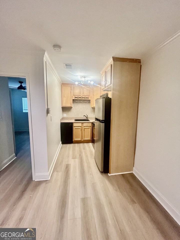 2018 S Milledge Ave #2 - Photo 2 of 4