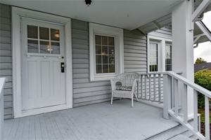featured image of 10025 39th Ave Sw