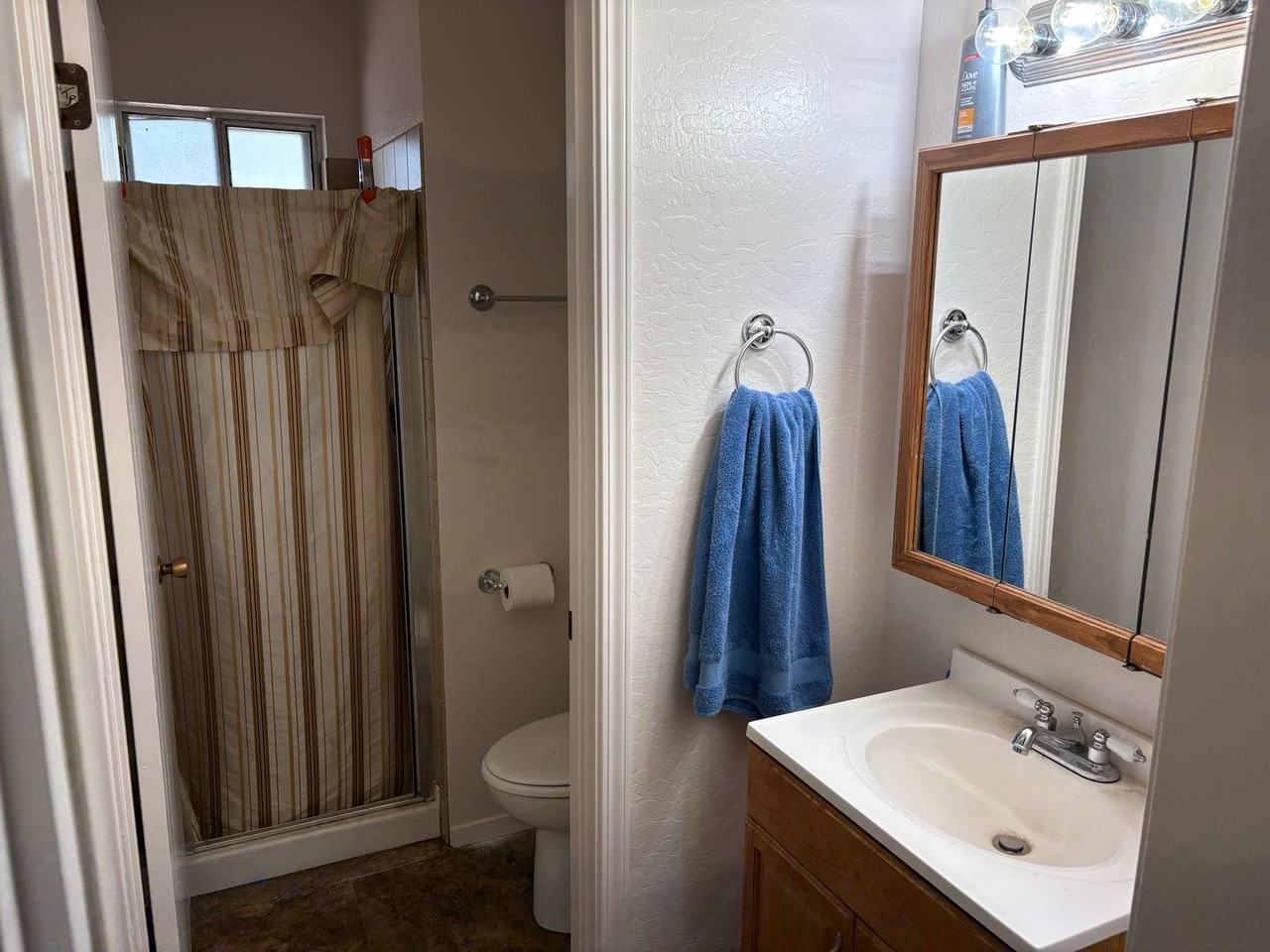 3572 Shirley Ave - Photo 4 of 15
