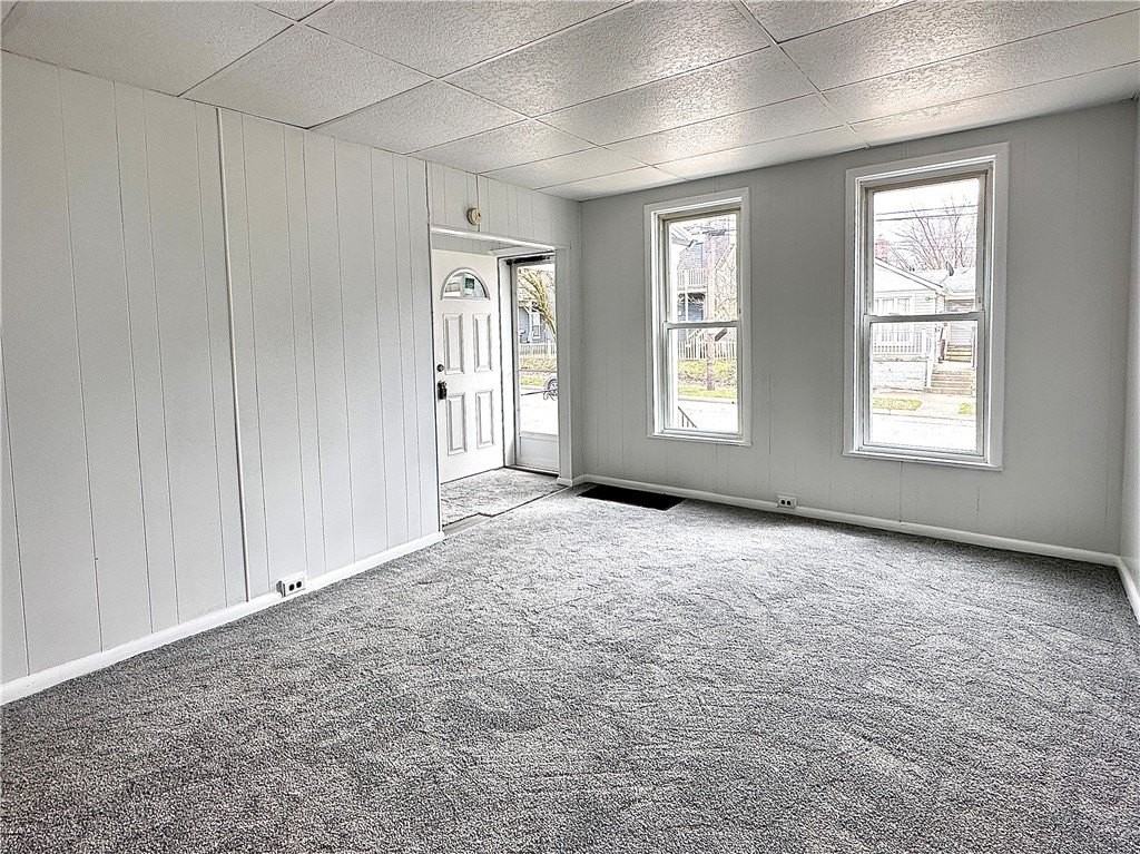 810 W 2nd St - Photo 6 of 22