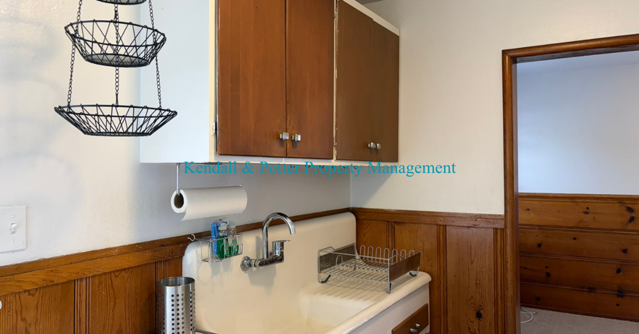 4555 Garnet St - Photo 2 of 13