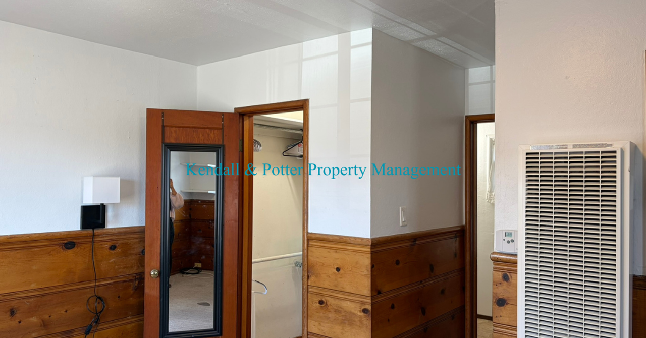 4555 Garnet St - Photo 6 of 13
