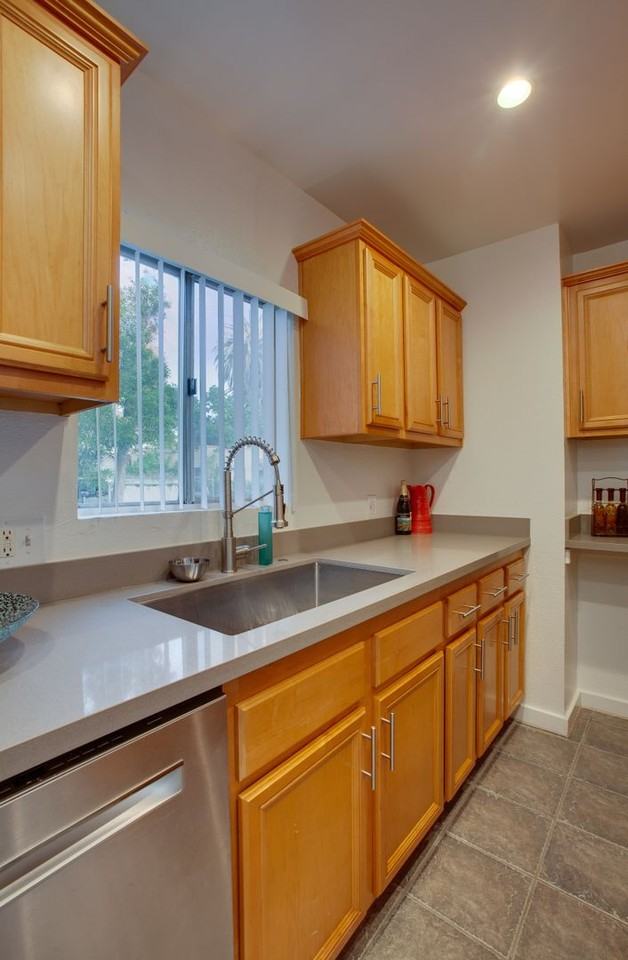 5433 Abbott Pl #14 - Photo 4 of 19