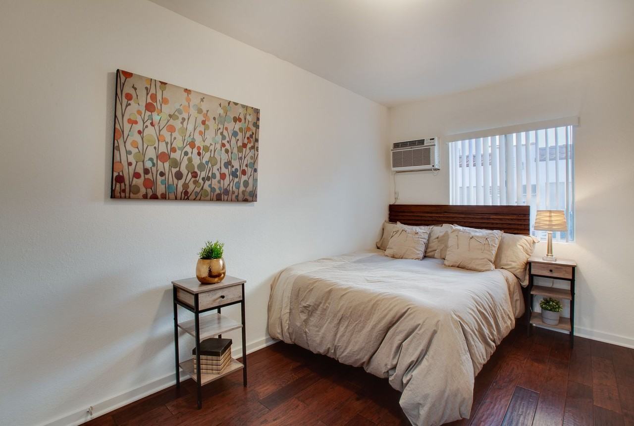 5433 Abbott Pl #14 - Photo 5 of 19