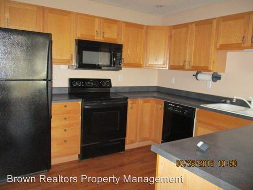 5251 Duke Dr - Photo 2 of 11