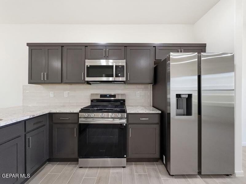 13961 Victory Sky Ave - Photo 7 of 25