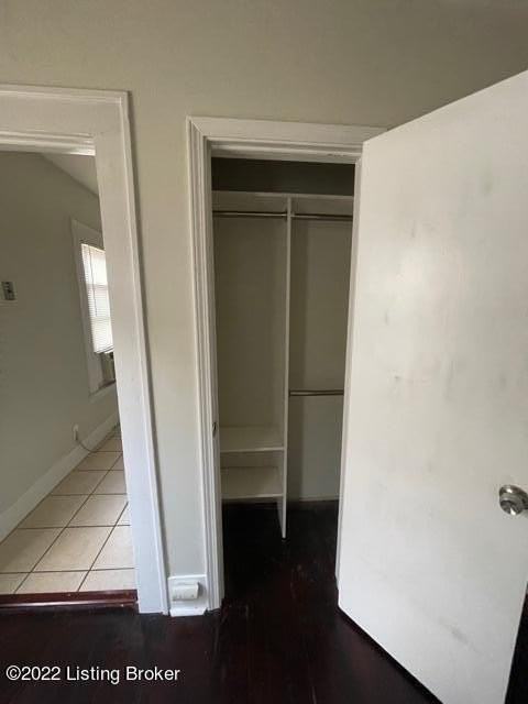 2138 Crittenden Dr - Photo 4 of 15
