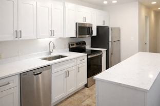 970 100th Ave Ne - Photo 1 of 1