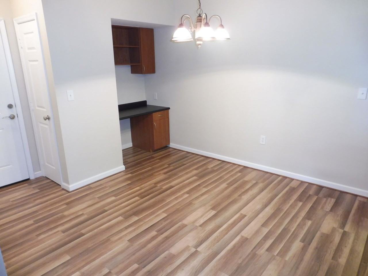 19611 Galway Bay Cir #102 - Photo 5 of 31