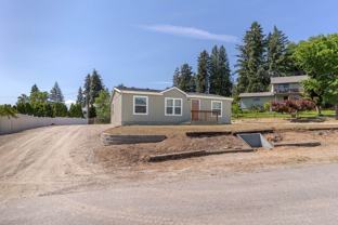 2474 Lemaister Ave - Photo 1 of 1