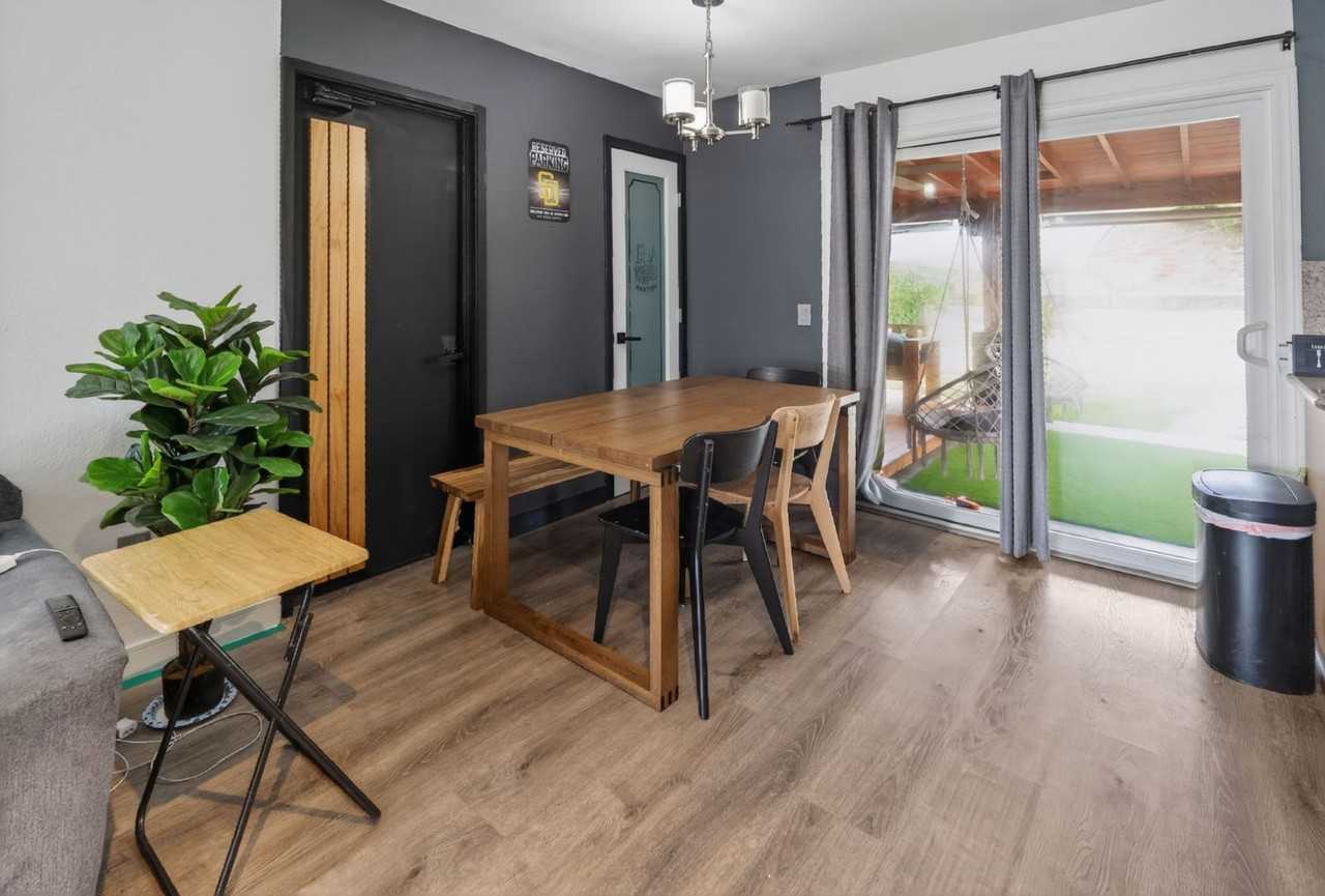 10924 Montongo St - Photo 5 of 30