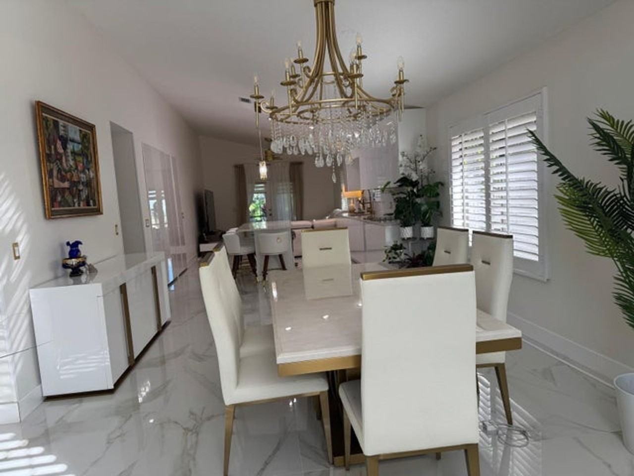 544 Nw 38th Ave - Photo 4 of 16
