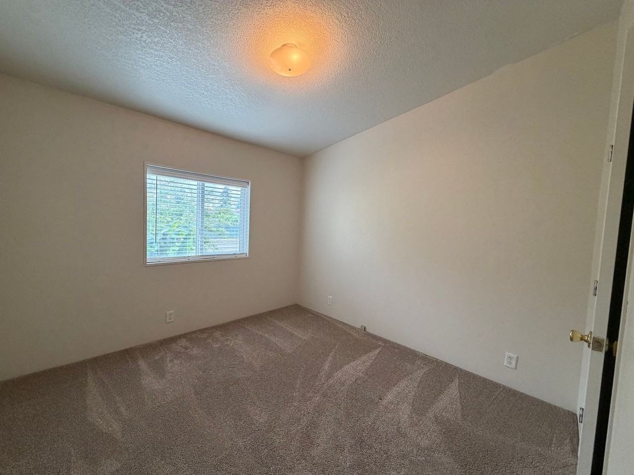 175 S 69th Pl - Photo 7 of 22