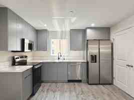 featured image of 11512 Oxford Ave