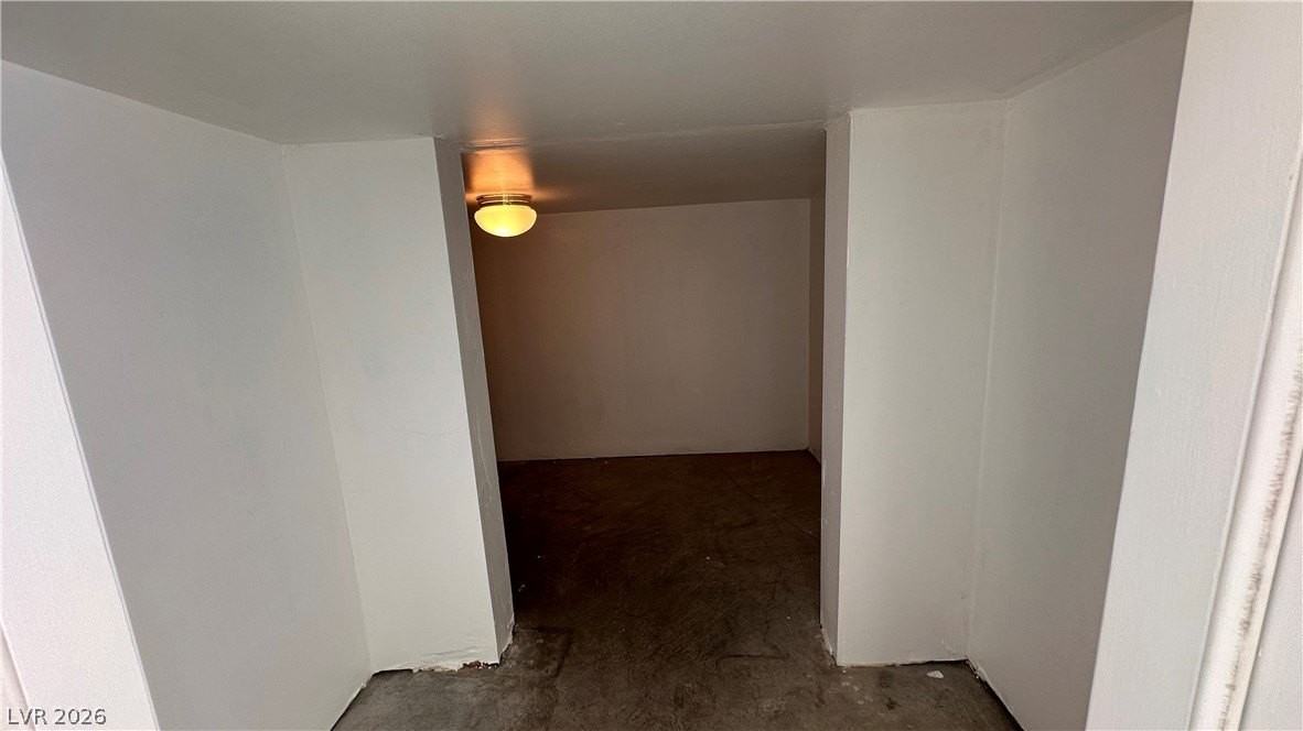 5268 Island Chain Rd - Photo 6 of 50