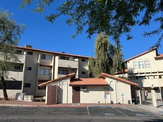 2080 Karen Ave #3