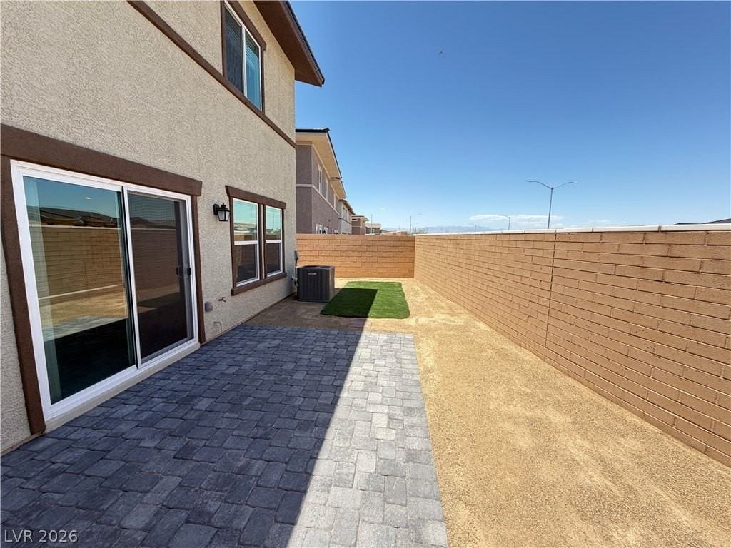125 Silent Mountain Ave - Photo 7 of 50