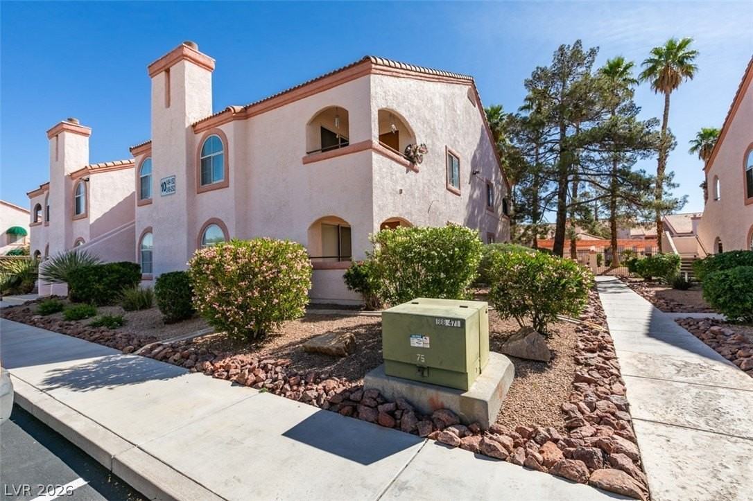 7570 W Flamingo Rd #252