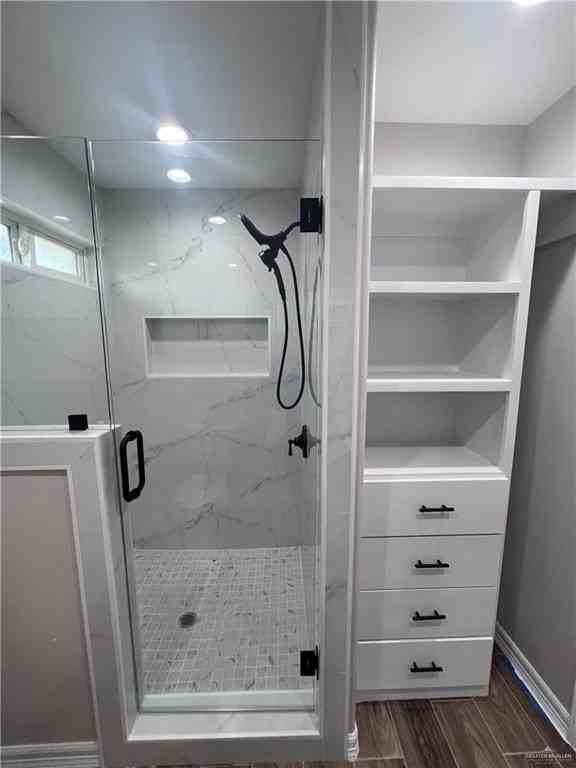 1726 La Paloma Ave - Photo 4 of 19