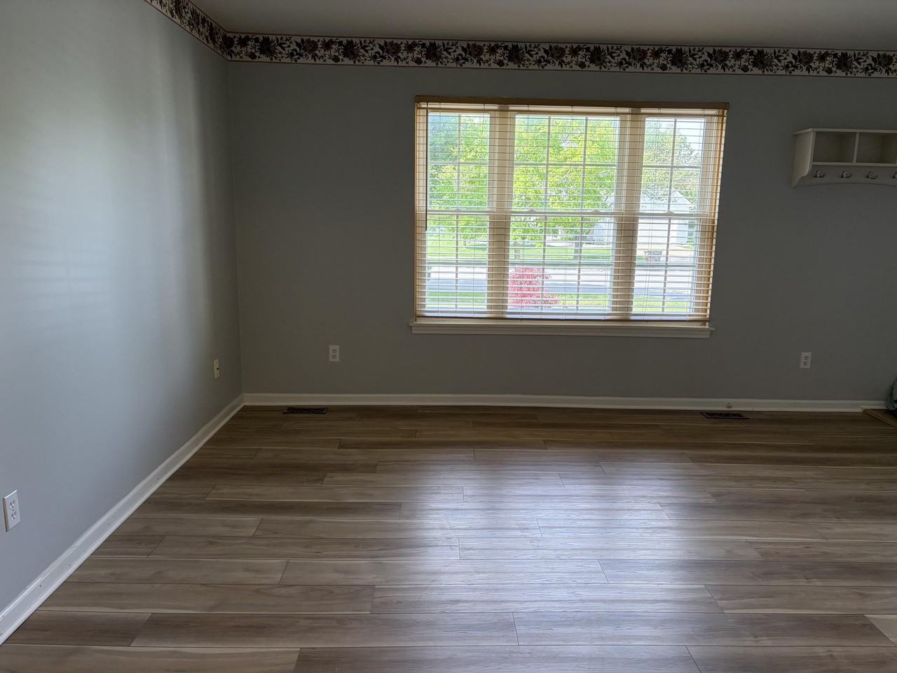 4101 Rolling Meadow Ln - Photo 5 of 36