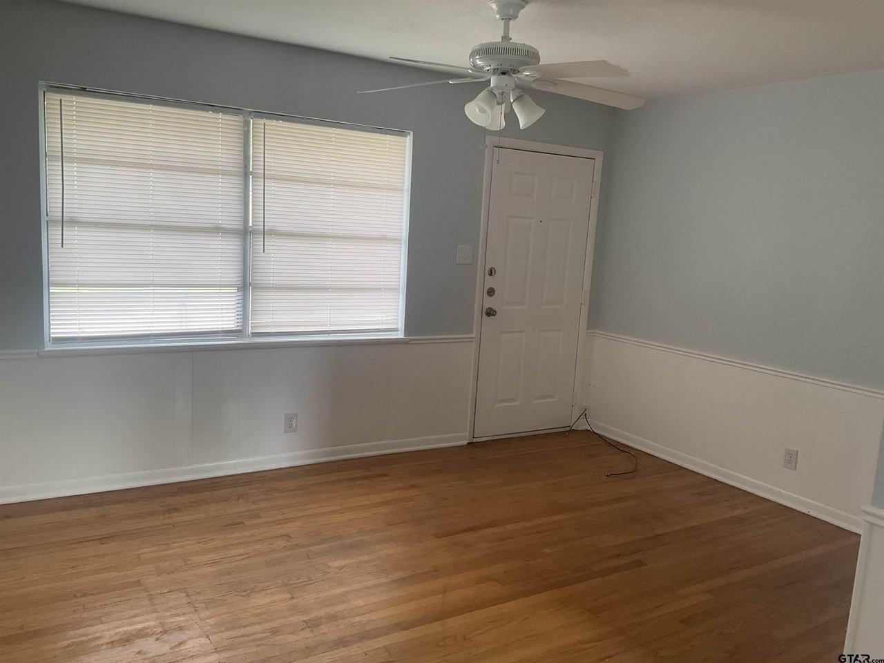 1421 E Idel St - Photo 3 of 20