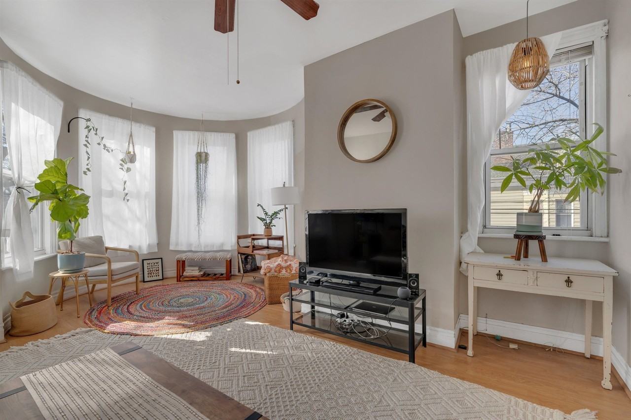62 Booraem Ave #2 - Photo 3 of 24