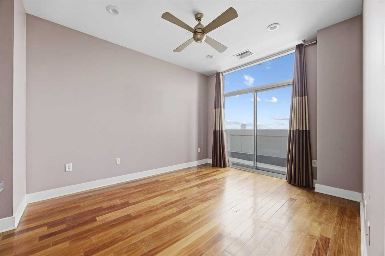201 LUIS M MARIN BLVD #1519R - Photo 6 of 20