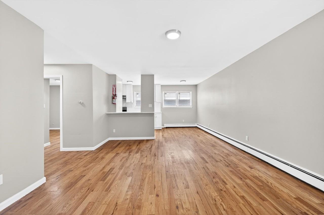 42 Lineau Pl #6A - Photo 6 of 23