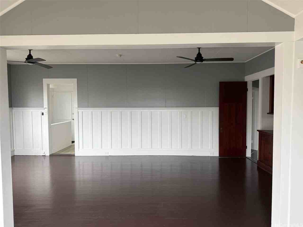 1224 Koko Head Ave - Photo 3 of 17