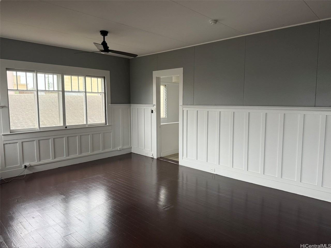 1224 Koko Head Ave - Photo 5 of 17