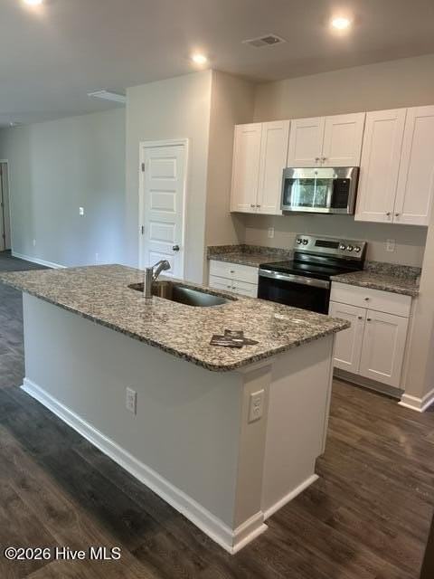 1063 Harbor Dr - Photo 2 of 7