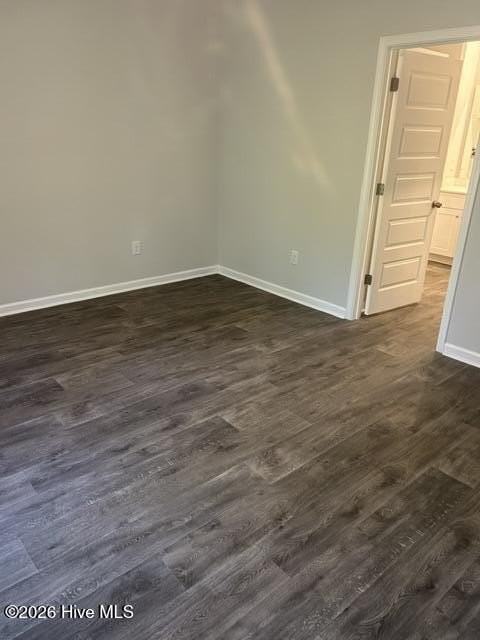 1063 Harbor Dr - Photo 6 of 7