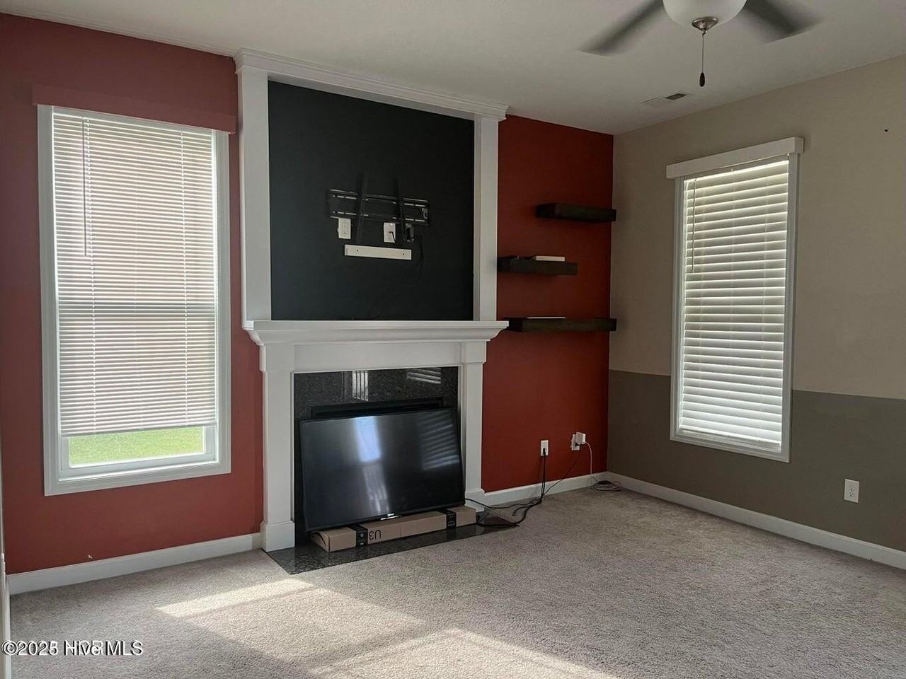 221 Dairyfarm Rd - Photo 3 of 21