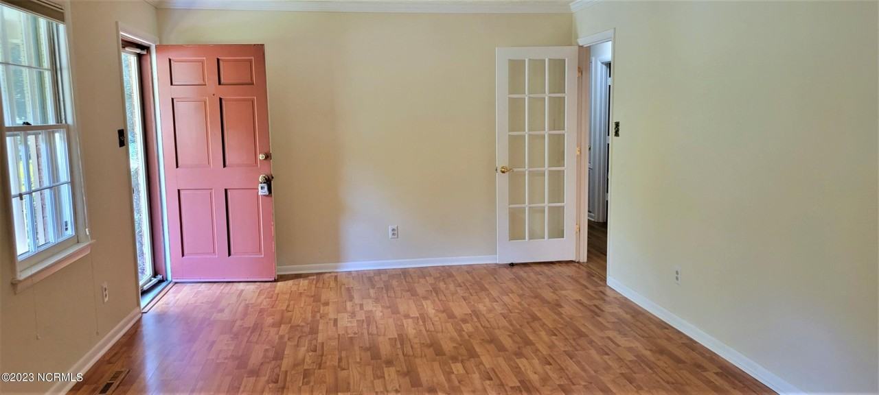 174 Boiling Springs Cir - Photo 5 of 46