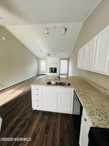16 Upton Ct - Photo 4 of 13