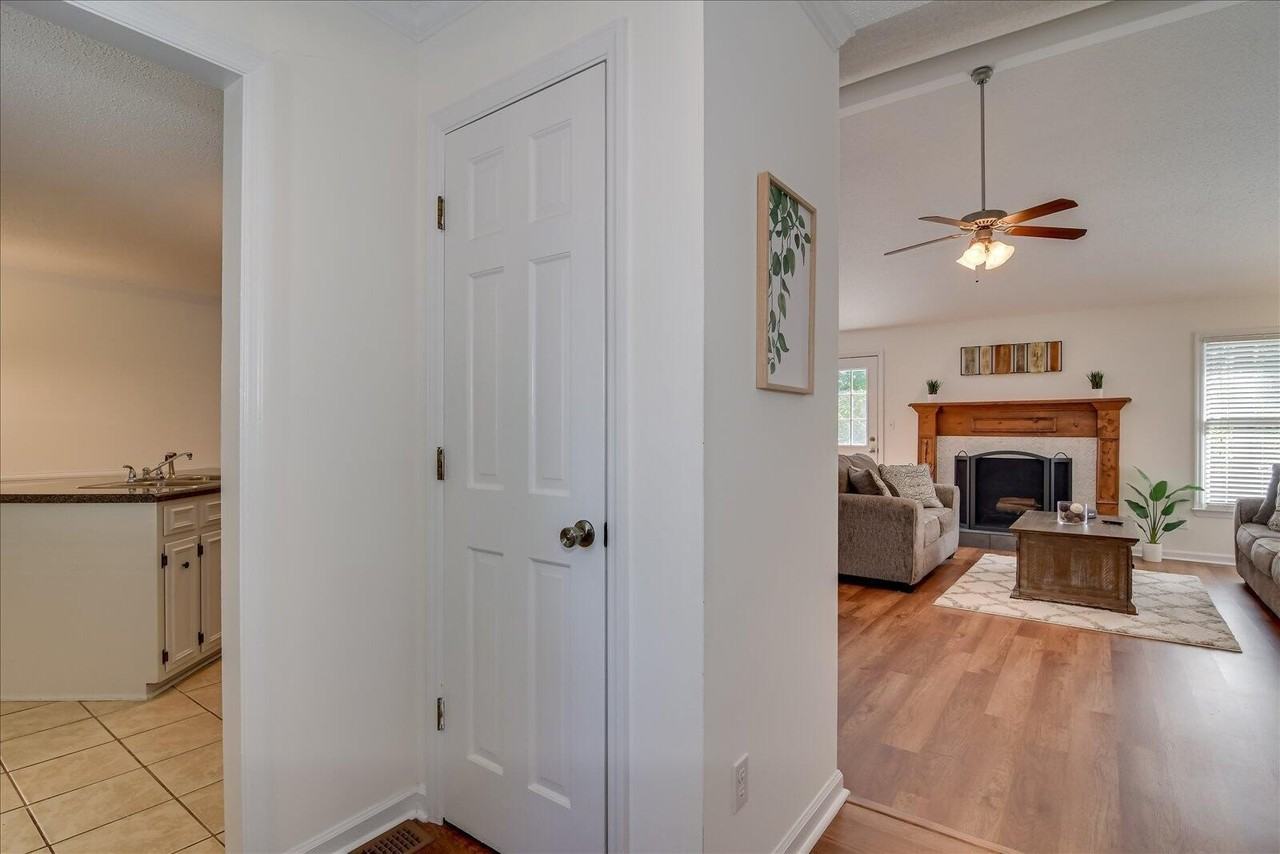 4724 Brookgreen Rd - Photo 6 of 33