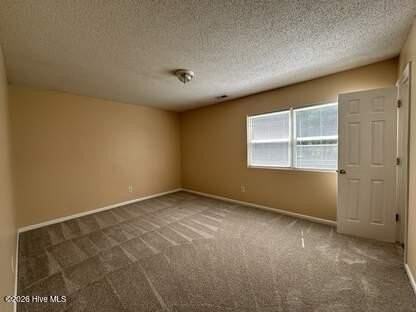 502 Thyme Ct - Photo 7 of 17