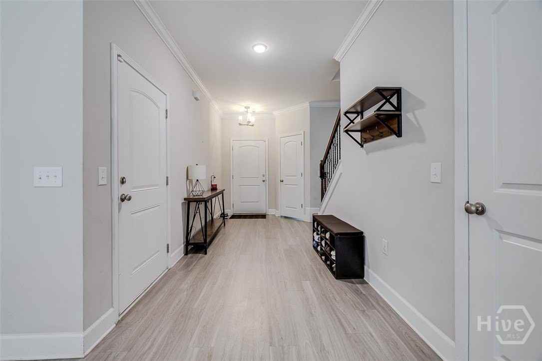 153 Red Maple Ln - Photo 4 of 35