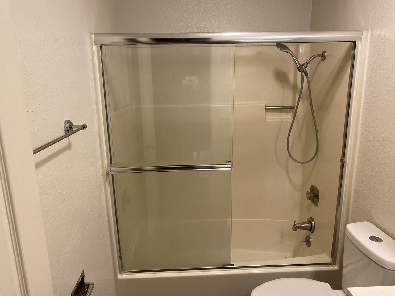 184 Salem Heights Ave Se #184 - Photo 6 of 10