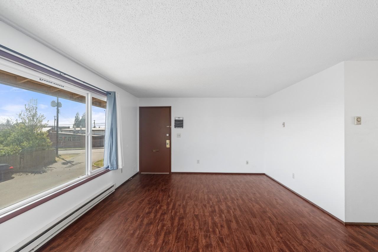 716 N Scammel St #4 - Photo 6 of 25