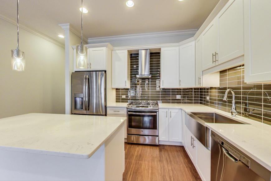 2347 W North Ave - Photo 3 of 10
