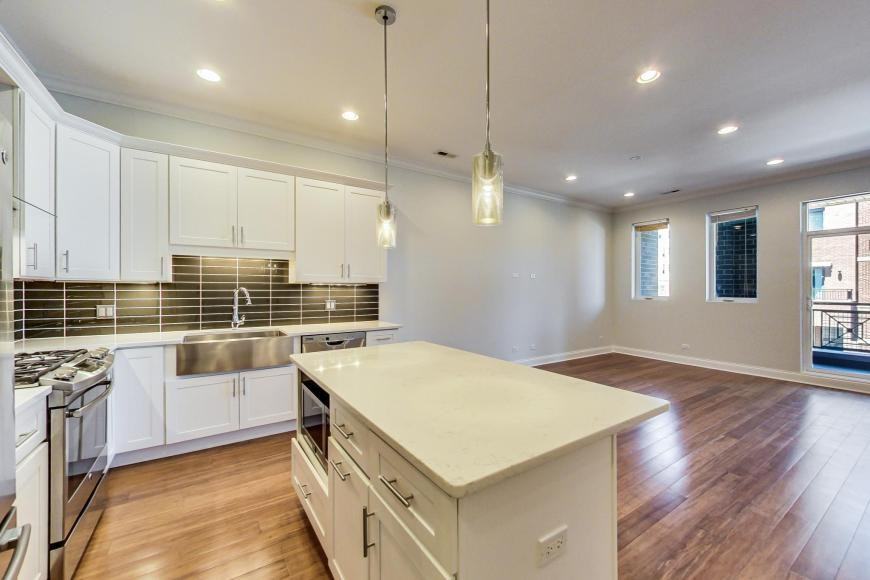 2347 W North Ave - Photo 4 of 10