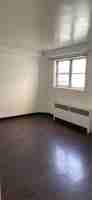 featured image of 409 College Ave E #4