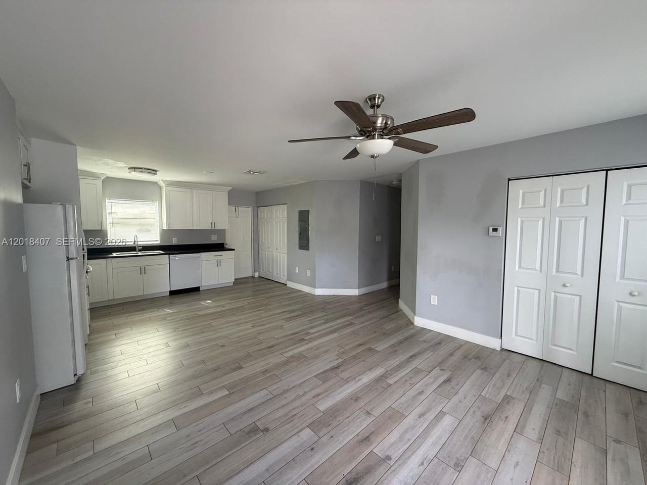 4393 Davis Rd #2