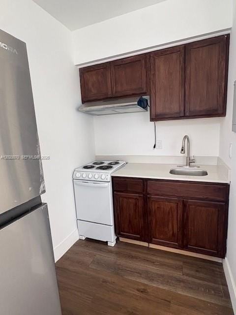2052 Sw 7th St #4 - Photo 2 of 10