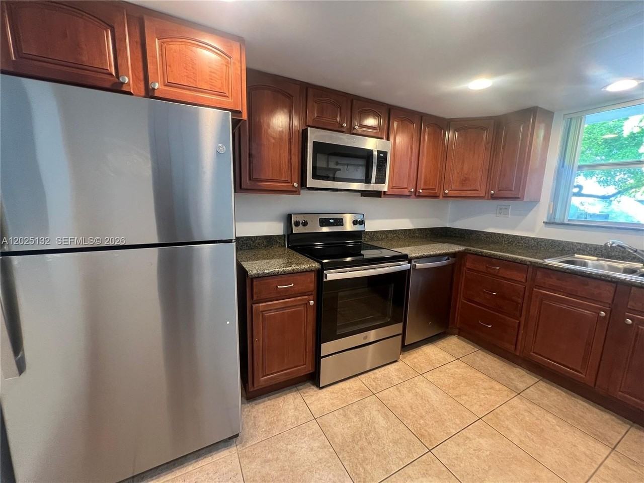 9371 Fontainebleau Blvd #I205