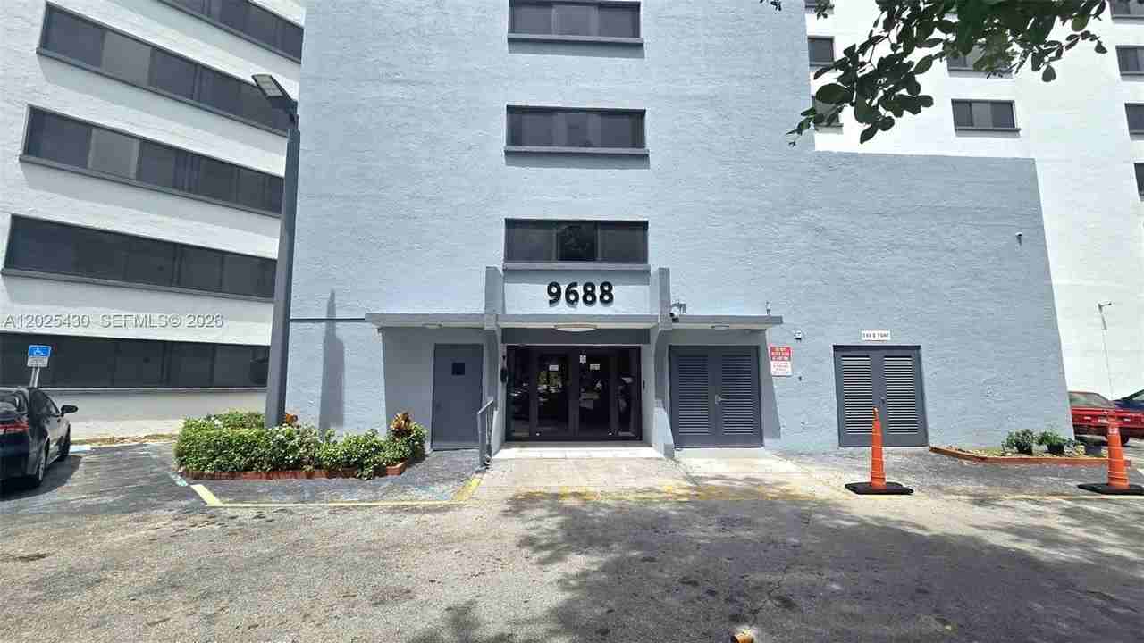 9688 Fontainebleau Blvd #702 - Photo 3 of 29